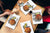 4 Schneidbretter mit modernen Designs – Hartglas-Tabletts; MD07 Aphorisms Series: Kitchen with Love.