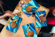 Set von vier dekorativen Schneidbrettern aus Glas – Servierplatten – Käsebretter; MD09 Abstract painting Series: Abstract Marble painting
