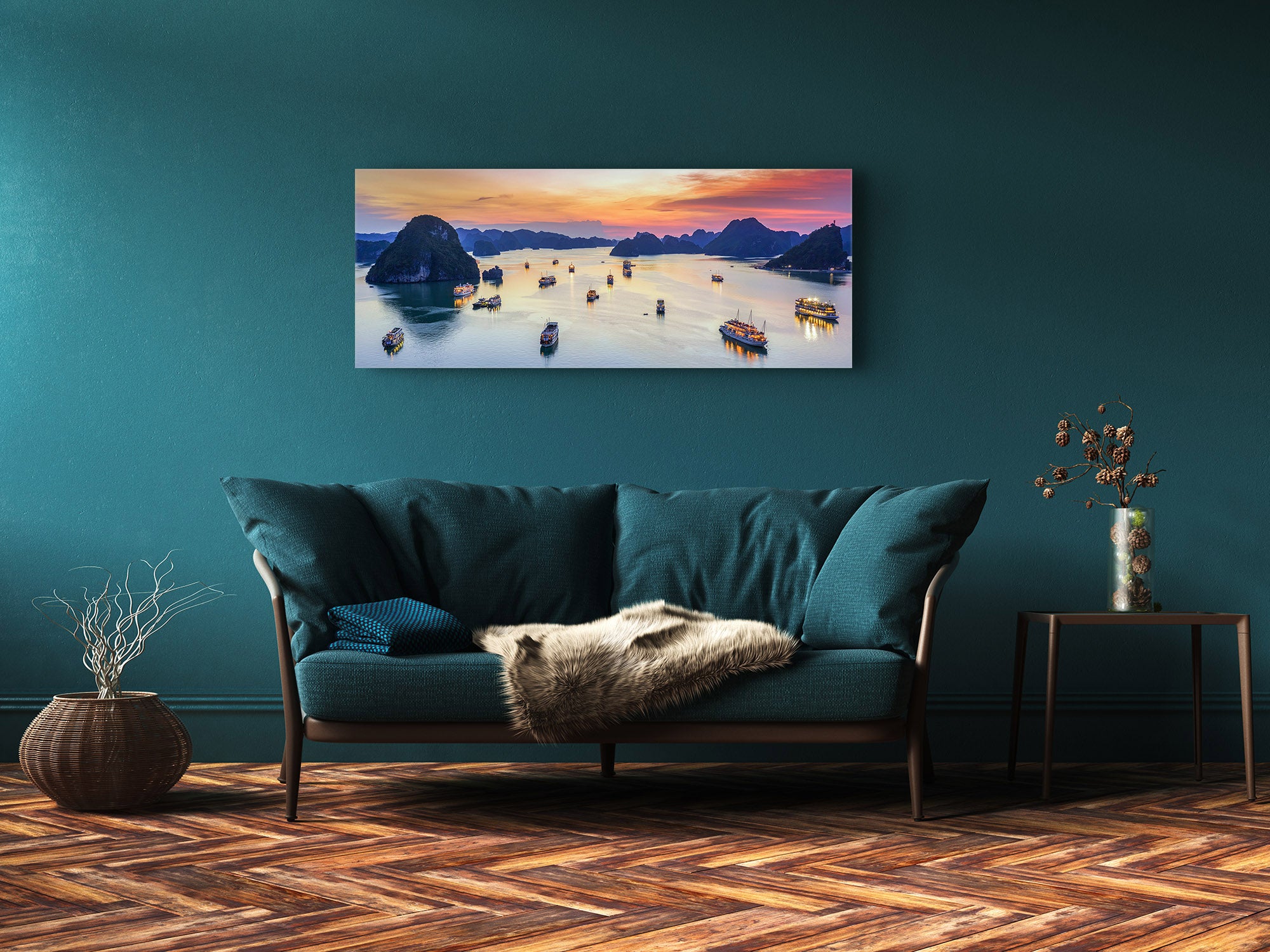 Modern Glass Picture – Available in 5 different sizes – Nature Series 01C: Junk boat cruise to Ha Long Bay