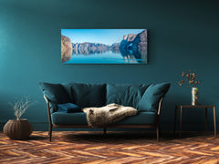 Modernes Glasbild – Erhältlich in 5 verschiedenen Größen – Natur Serie 01C: Berglandschaft mit Spiegelung