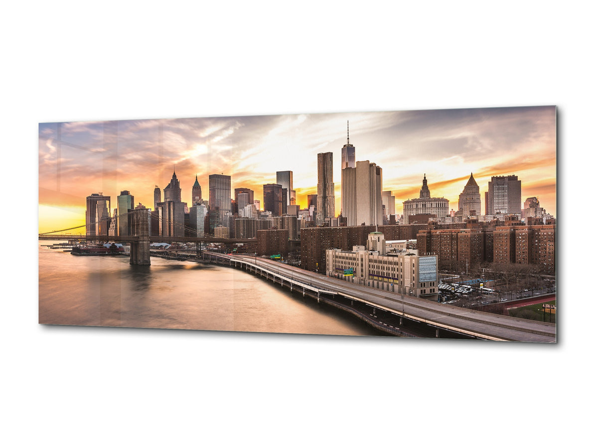 Beautiful Quality Glass Print Picture – Available in 5 different sizes – Cities Series 04: Brooklyn Bridge panorama at sunset