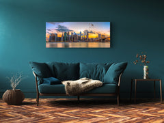 Arte mural con impresión en vidrio: imagen sobre vidrio, 125 x 50 cm (≈ 50” x 20”); Ciudad 9