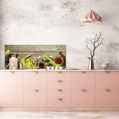 Glass kitchen panel with and w/o stainless steel back-coating: Wine composition in light