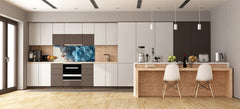 Glass kitchen panel with and w/o stainless steel back-coating: Paint in the water
