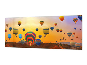Toughened printed glass backsplash - Wide format steel coated wall glass backsplash: Hot air balloons festival