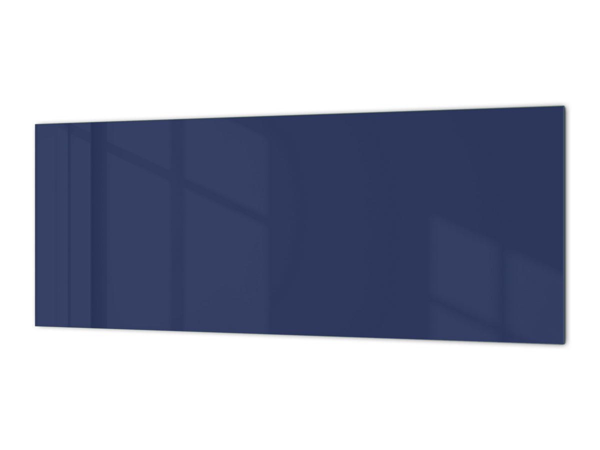 Glass kitchen panel with and w/o stainless steel back-coating: Steel Blue