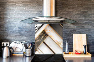 Glass kitchen backsplash – Tempered Glass splashback – Photo backsplash NBS10 Decorative Surfaces Series: Black and white interwoven with gold 1