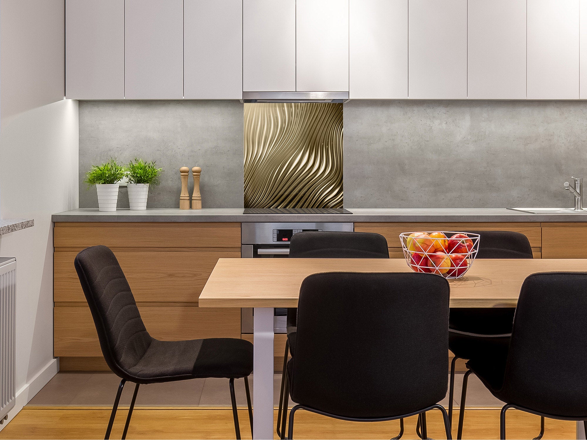 Stylish Tempered glass backsplash – Glass kitchen splashback – Glass upstand NBS08 Golden Waves Series: Golden metal strips