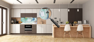 Wide-format glass kitchen panel with and w/o stainless steel metal back-coating: Natural Luxury