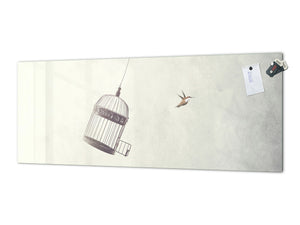 Tempered Glass magnetic and non magnetic splash-back in wide-format: Flight to freedom